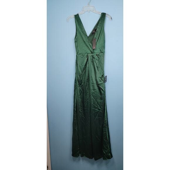 Perfect Refinement Emerald Satin Sleeveless Pleated Maxi Dress NWT Size X-Small - Picture 5 of 14